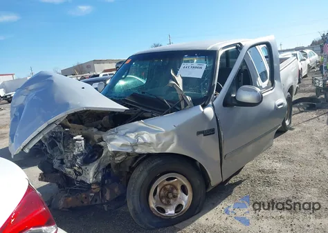 1999 Ford F-150 Work Series/Xl/Xlt z USA, uszkodzony, nr VIN 1FTZX172XXKC15139